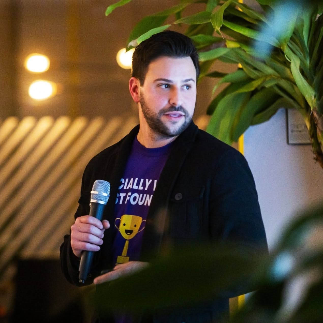 Will Cohen speaking at an entrepreneurship event